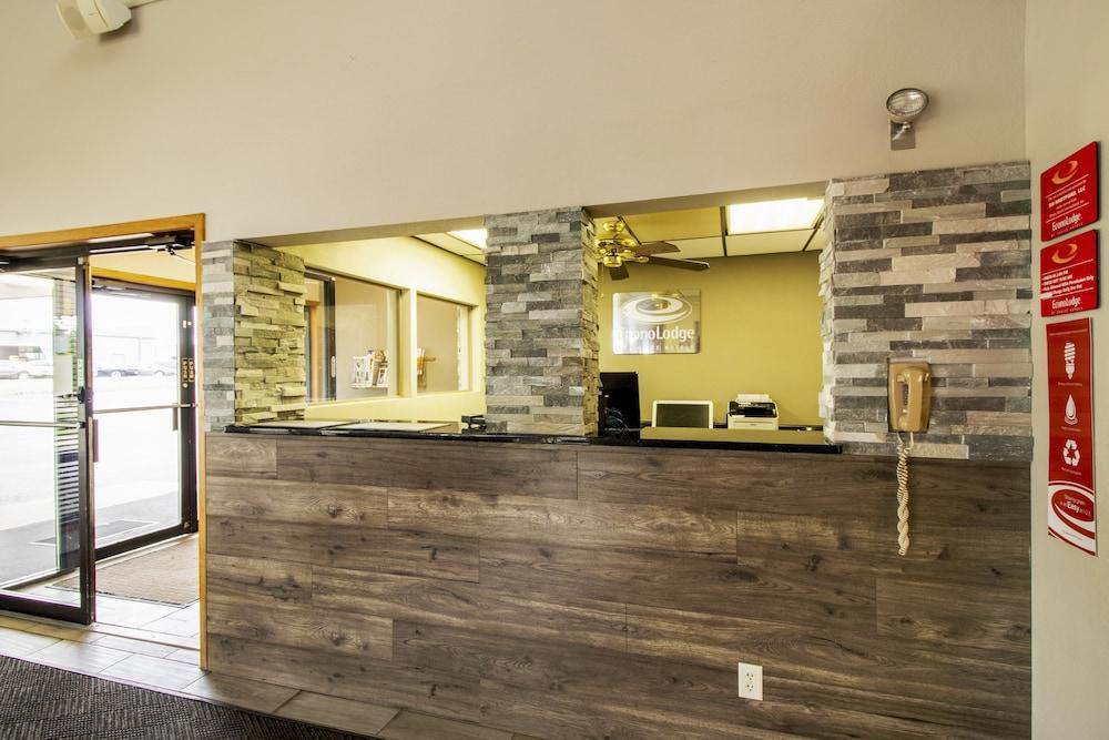 Econo Lodge Watertown Extérieur photo